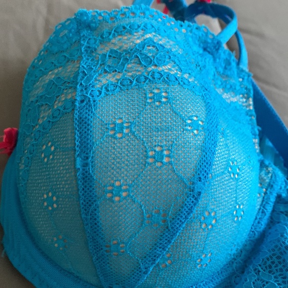 Betsey Johnson turquoise with pink bow trim underwire lightly lined bra sz 34 D - Picture 6 of 6